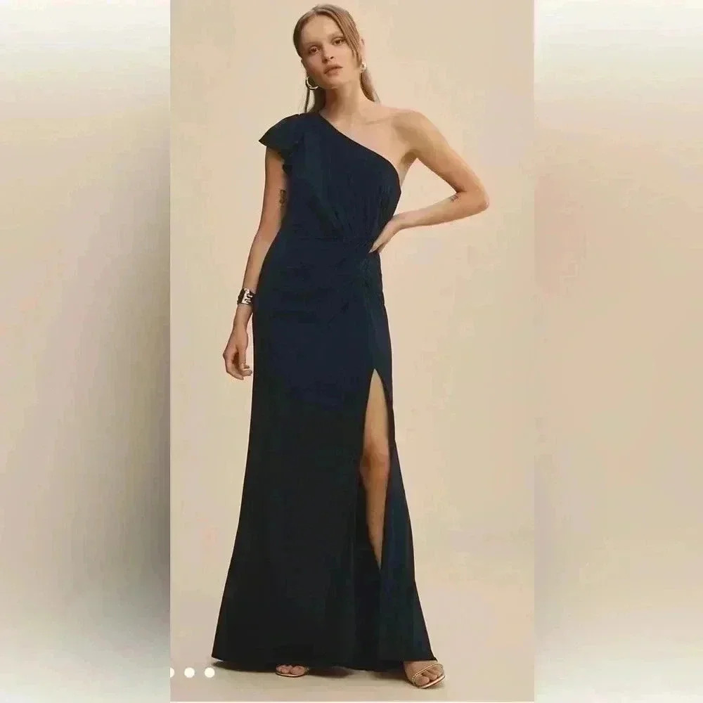 Mac Duggal‎ Ruffled One-Shoulder Draped Column Gown - Picture 8 of 8
